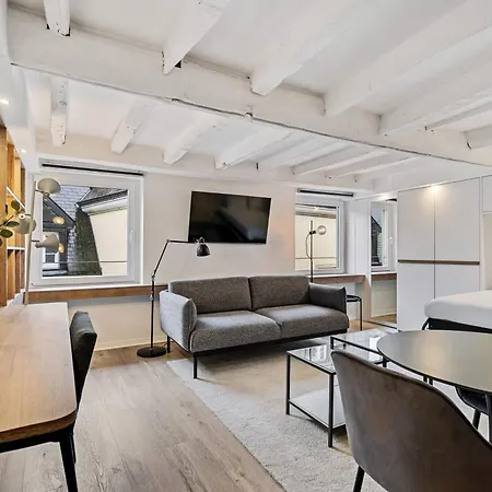 Serene Haven On Rue Du Nord *