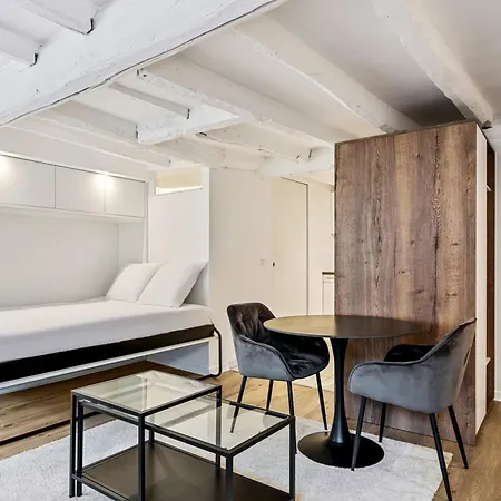 Serene Haven On Rue Du Nord Apartamento *