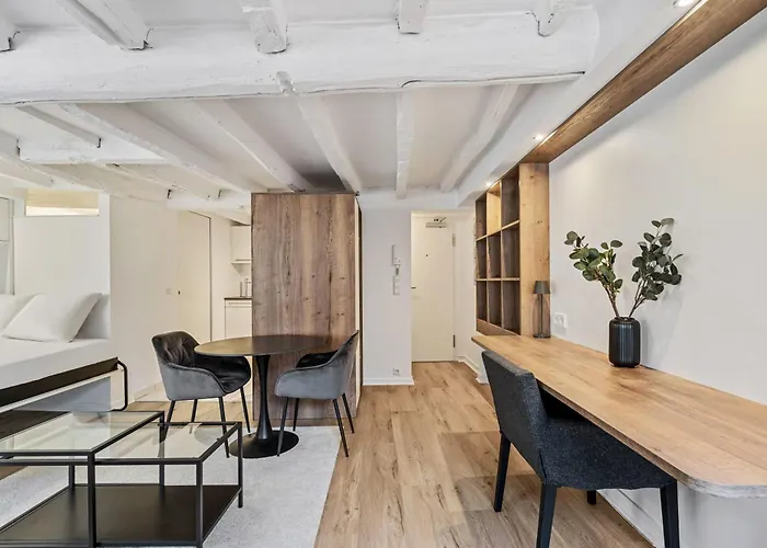 Serene Haven On Rue Du Nord