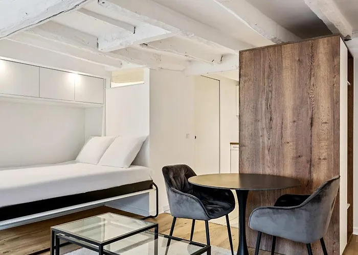 Serene Haven On Rue Du Nord Daire *